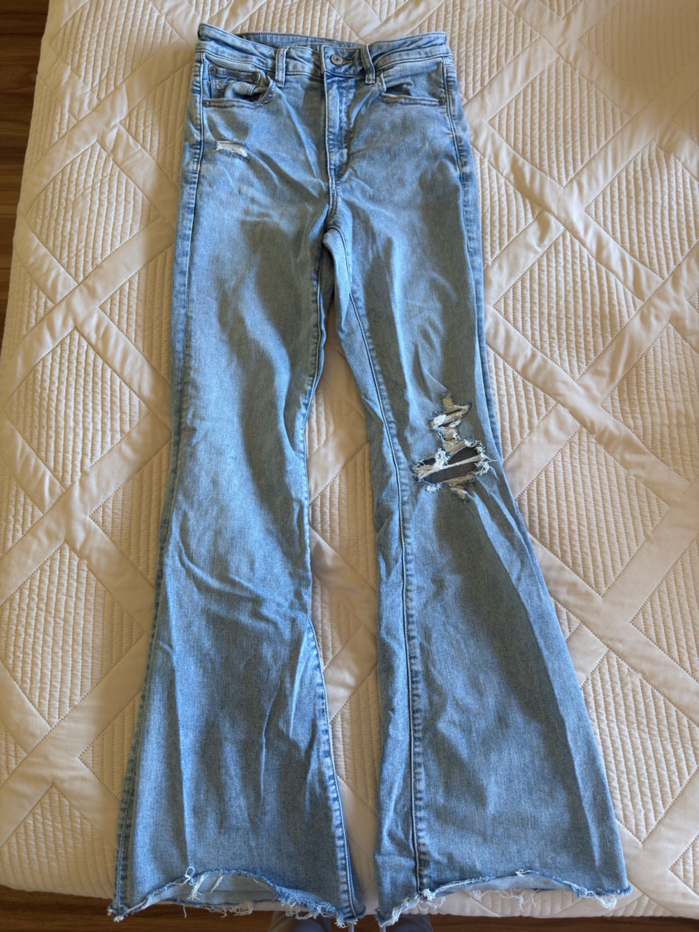 American Eagle Outfitters Super High Rise Flare Distressed Jeans - Size 8 LONG